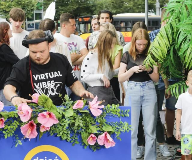 DJ Akun ile ma lat? Poznaj jego niezwykłą historię i sukcesy DJ Akun ile ma lat? Poznaj jego niezwykłą historię i sukcesy
